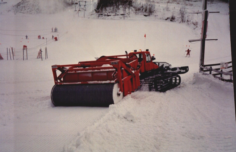 Vintage Groomer at Rabbit Hill Vintage Groomer at Rabbit Hill
